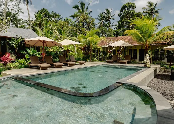 Puri Kurnia Ayu 3* ウブド