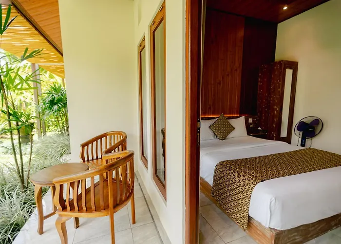 Puri Kurnia Ayu 3* ウブド